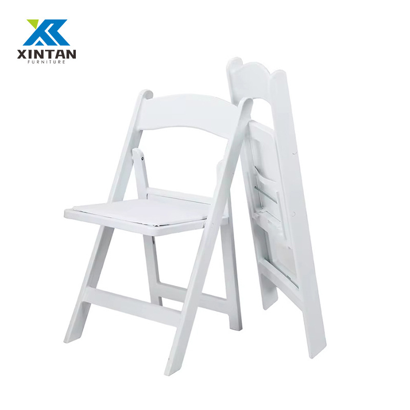 White Resin Folding Wimbledon Chair - Heavy Duty Commercial Grade for Wedding Event, Garden, Outdoor Dining (Set of 4)